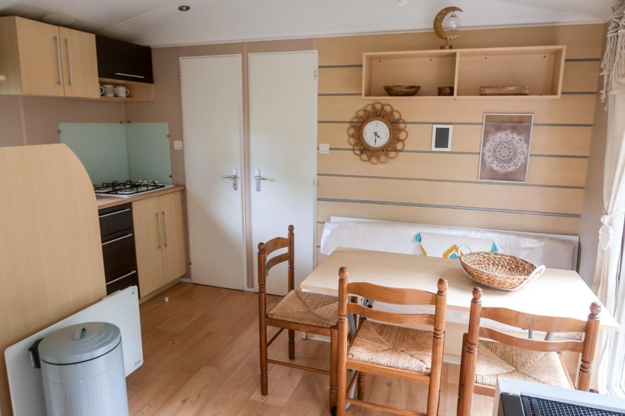 Mini-Glamping En Auvergne Villa Sainte-Christine  Exteriör bild
